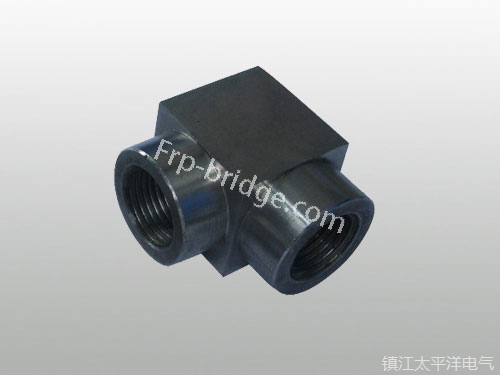 内螺紋(wen)彎通管接(jie)頭