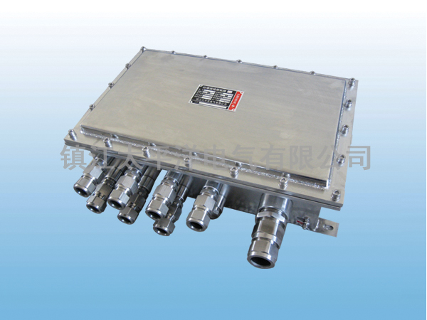 不鏽(xiu)鋼防(fang)爆箱(xiang)