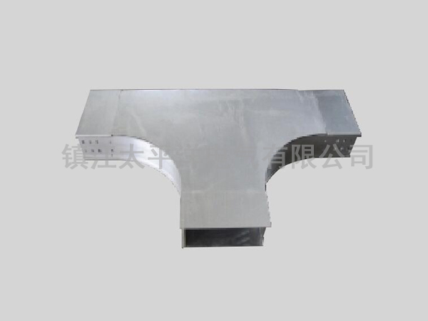 金屬(shu)橋架(jia)三通(tong)